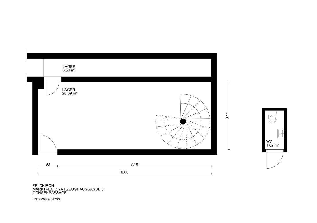 Grundriss des Untergeschosses mit zwei Lagerräumen, separatem WC und Wendeltreppe.