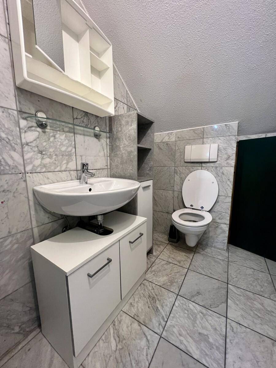 Dusche/WC2