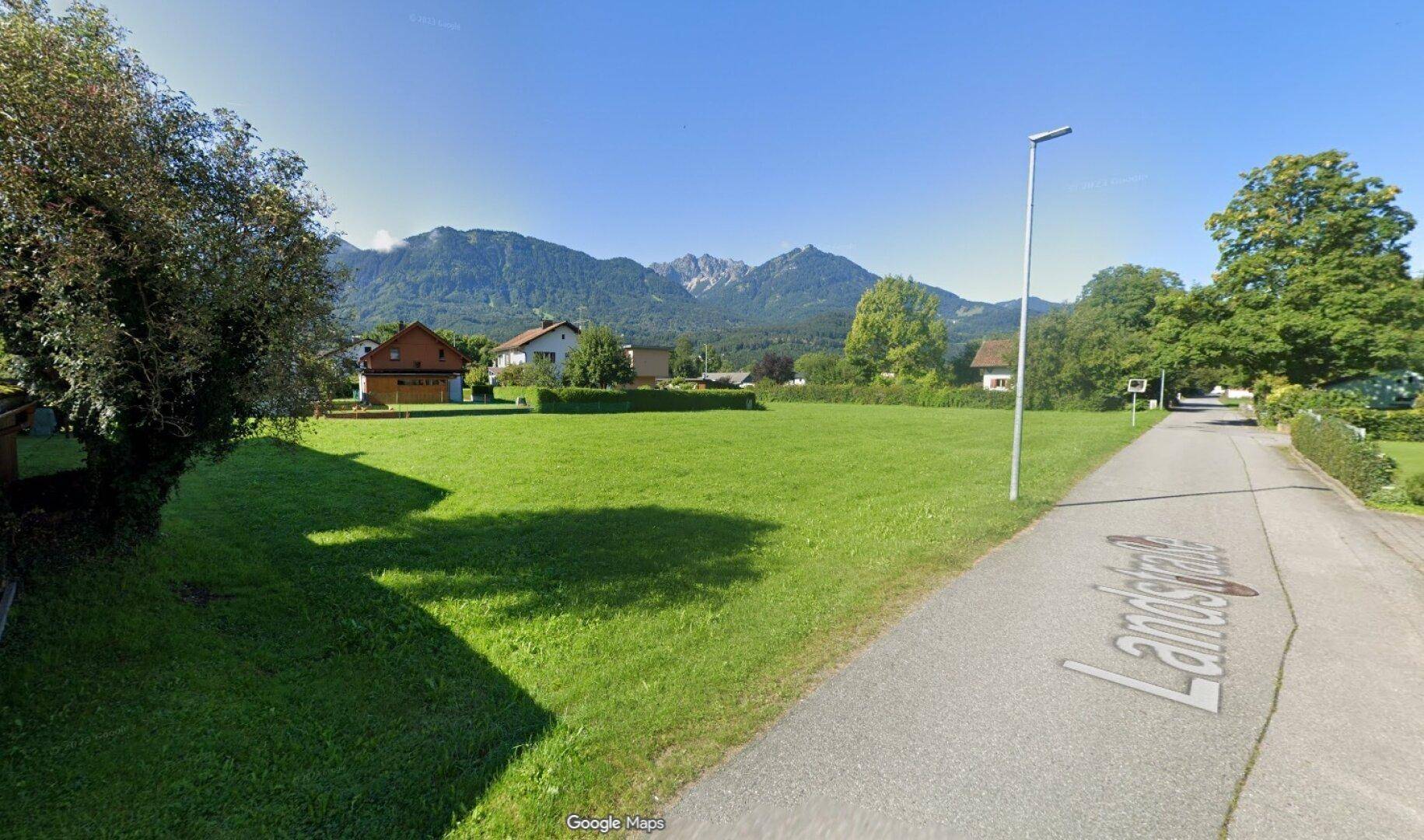 Traumhaftes Grundstück in Schlins - Ansicht 2