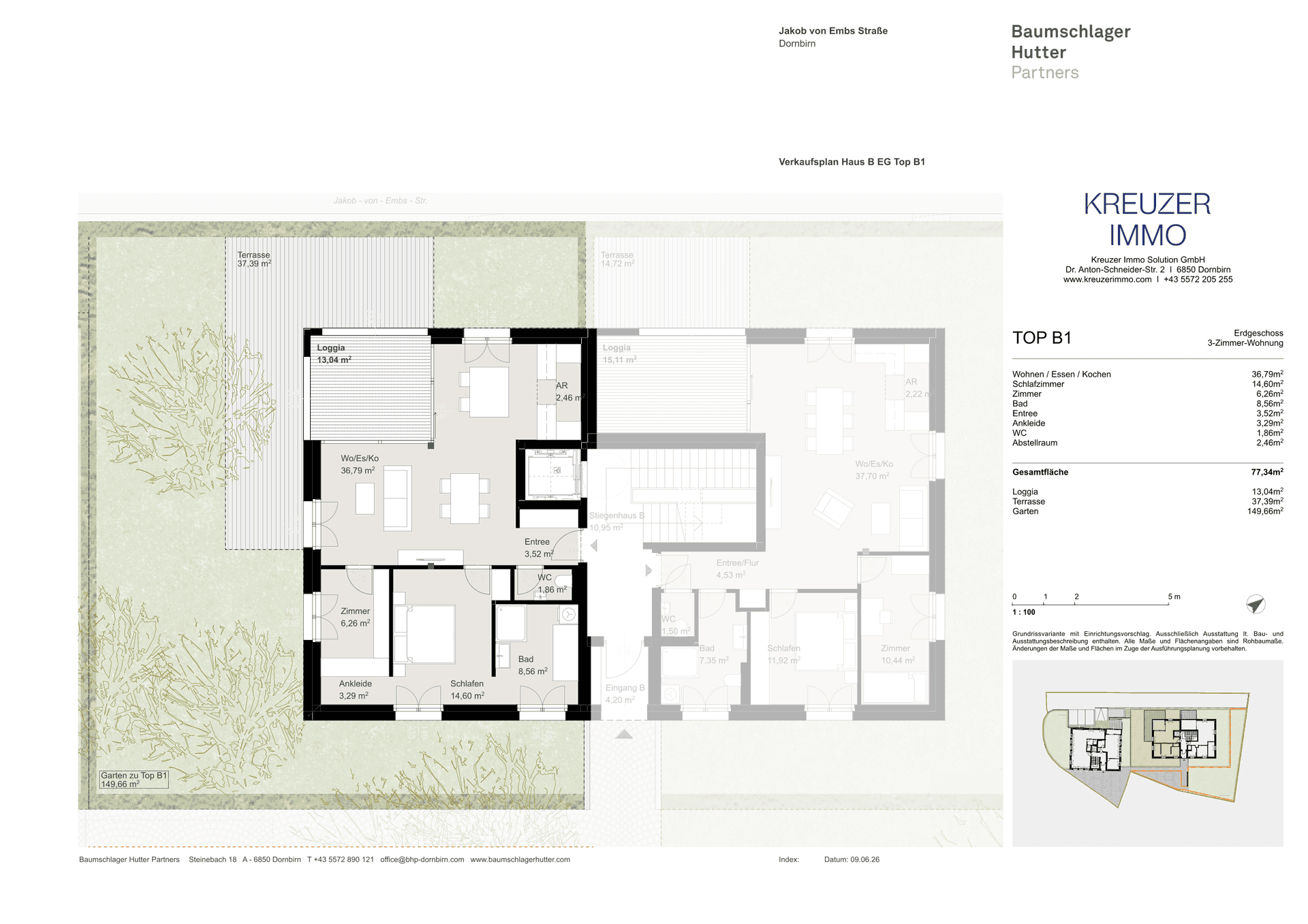 Detaillierter Grundriss des Erdgeschosses mit offenem Wohnbereich, zwei Schlafzimmern, Bad und Zugang zu Terrasse, Loggia und Garten.