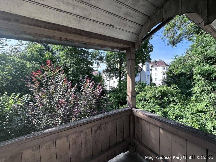Charaktervolle Stadtvilla mit Sanierungspotenzial in Toplage von Bregenz - Ansicht 2
