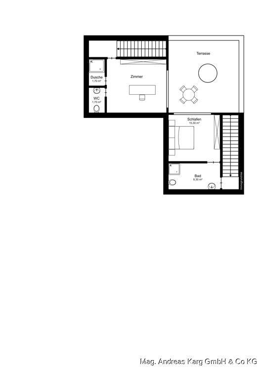 Grundriss des Obergeschosses mit Schlafzimmer, Bad, Dusche und Zugang zur Terrasse.
