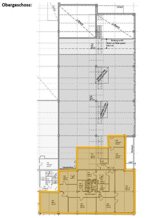 Grundriss des Obergeschosses mit flexiblen, offenen Bereichen und einer klaren Raumaufteilung.