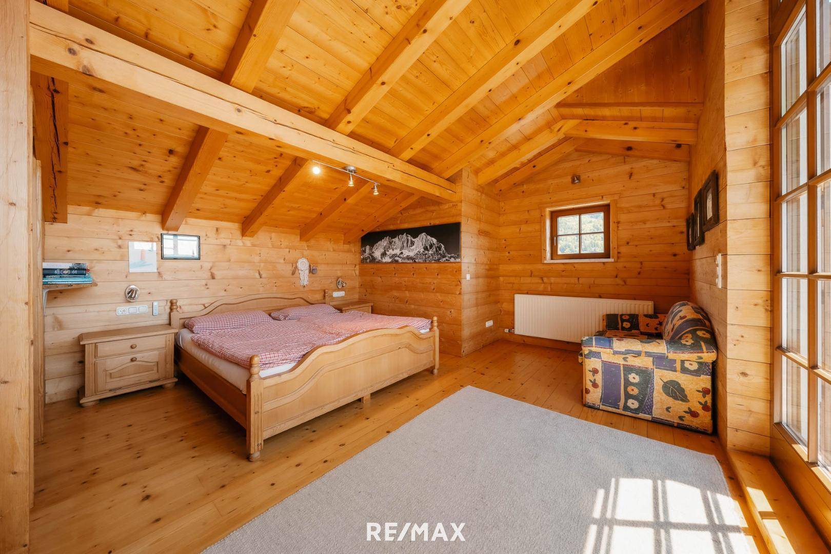 Schlafzimmer mit Zugang Dachterrasse