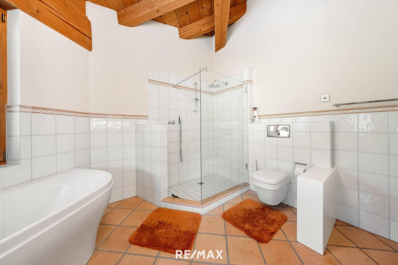 Masterbadezimmer