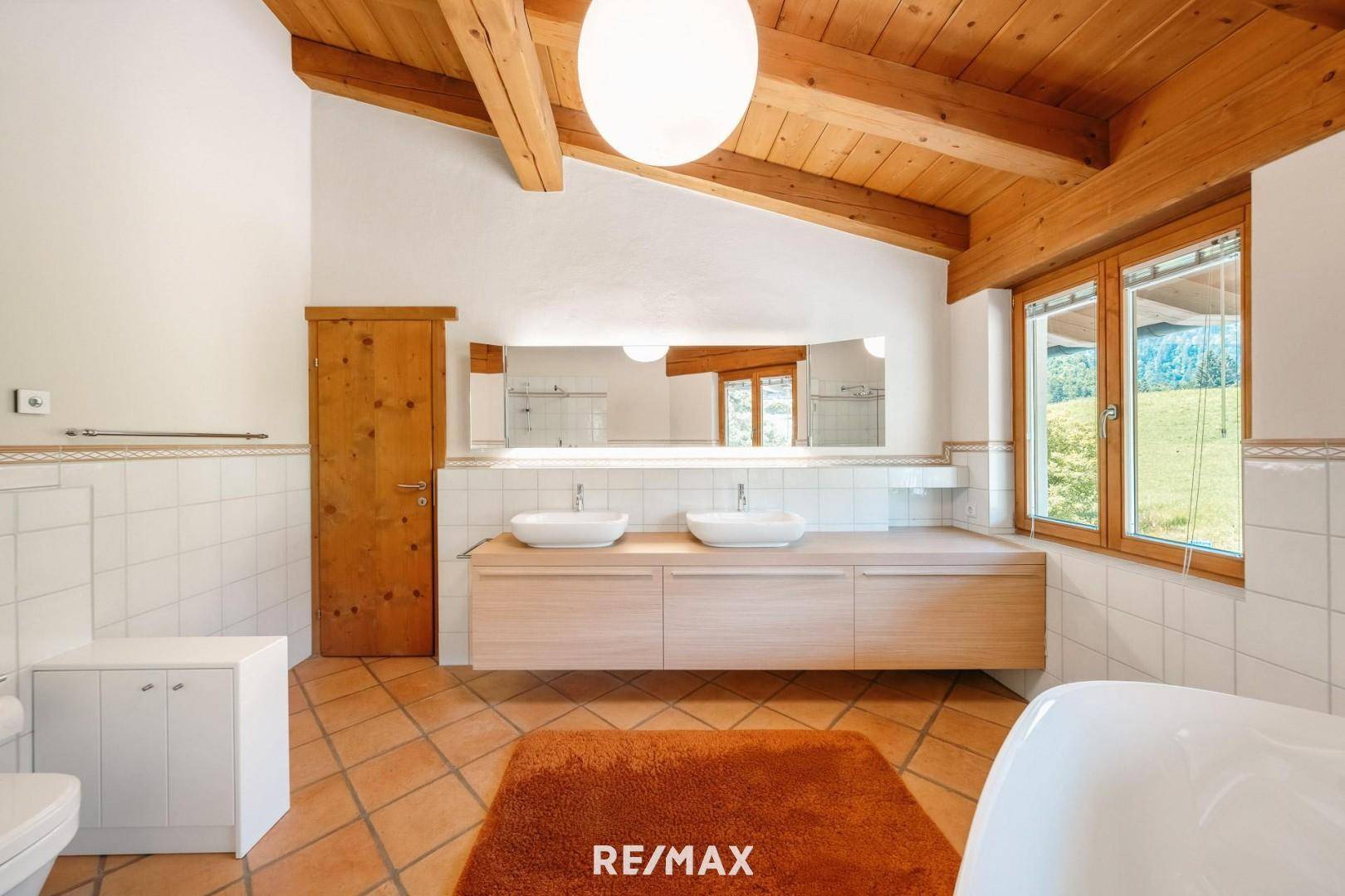 Masterbadezimmer