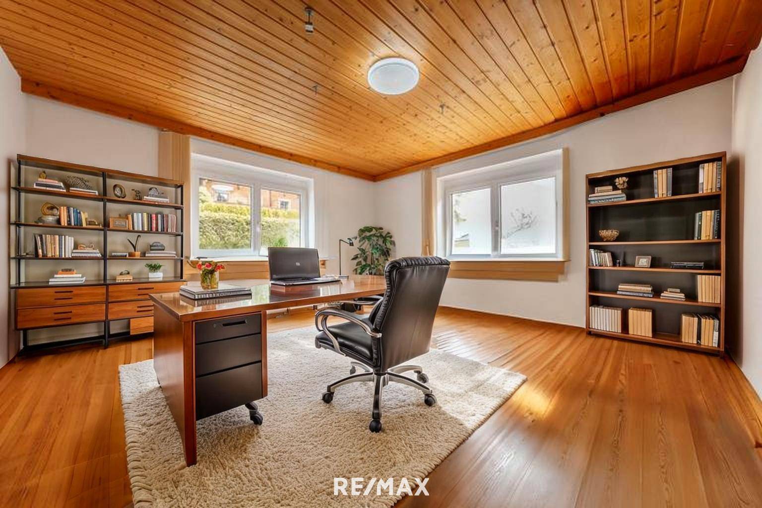 Virtuelles Staging Variante Büro