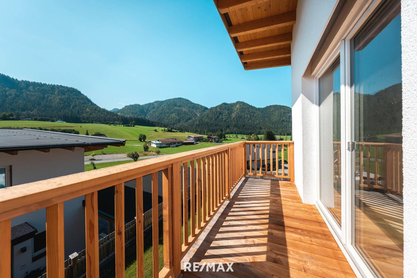 Blick Balkon Richtung Garteb
