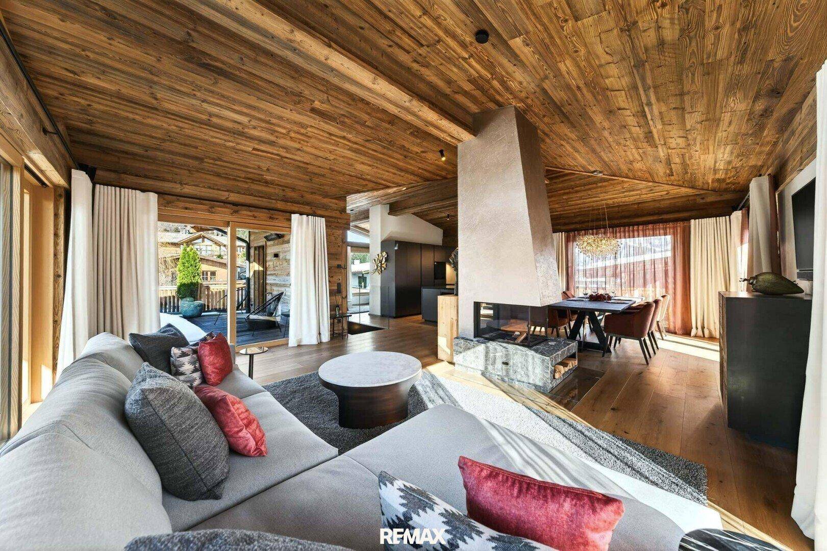 Elegantes Alpenchalet in ruhiger Sonnenlage – hochwertig &amp; modern - Ansicht 2