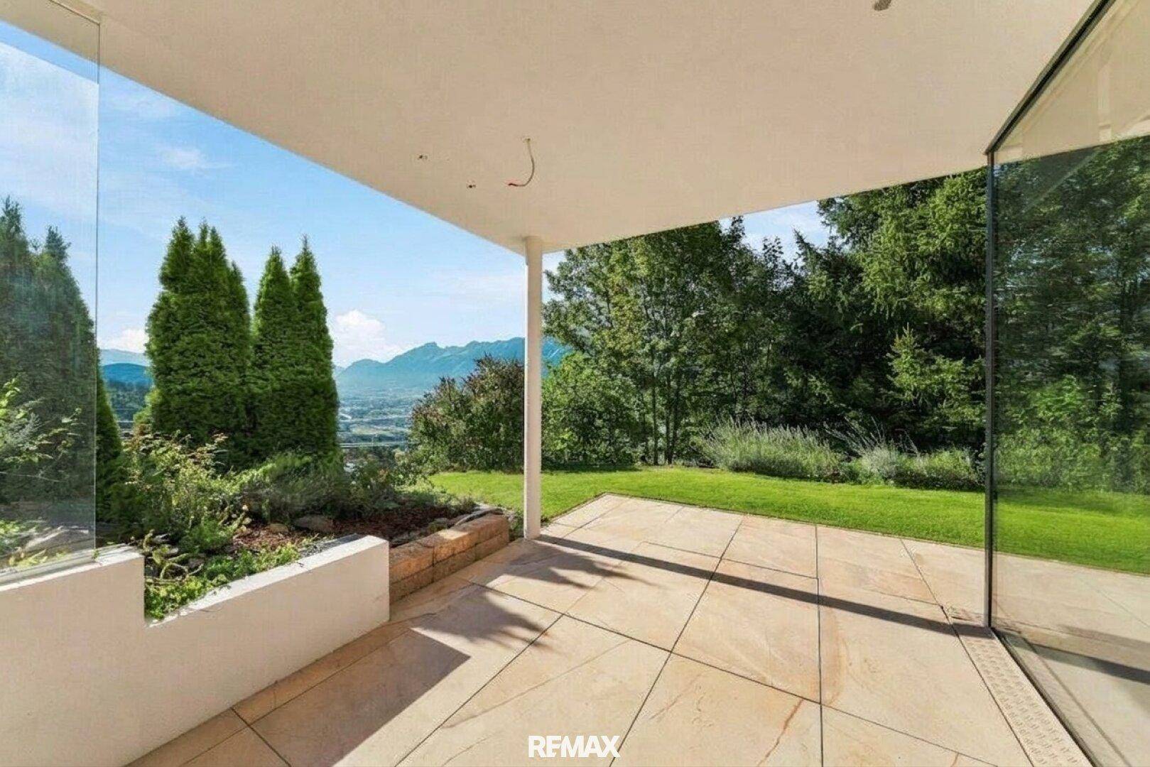 Überdachte Terrasse Einliegerwohnung