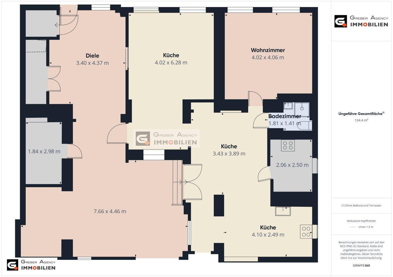 Grundriss des Erdgeschosses mit Aufteilung in Diele, Küche, Wohnzimmer und Badezimmer.