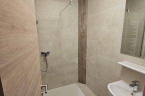 Neu renovierte 3-Zimmer-Wohnung im Innsbrucker Zentrum mit Parkblick - Ansicht 5