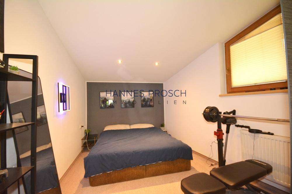 Charmante Maisonettewohnung mit Gartenanteil in Bestlage von St. Johann in Tirol - Ansicht 3