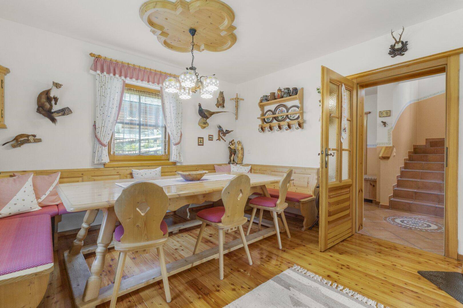 Großzügiges Wohn- und Esszimmer EG