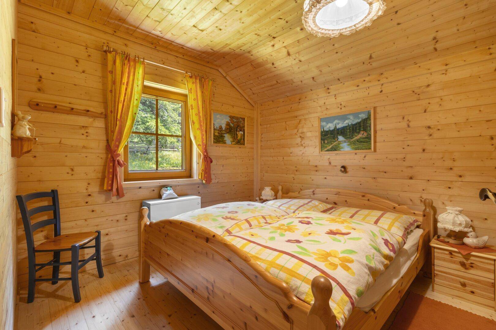 Schlafzimmer 1 OG