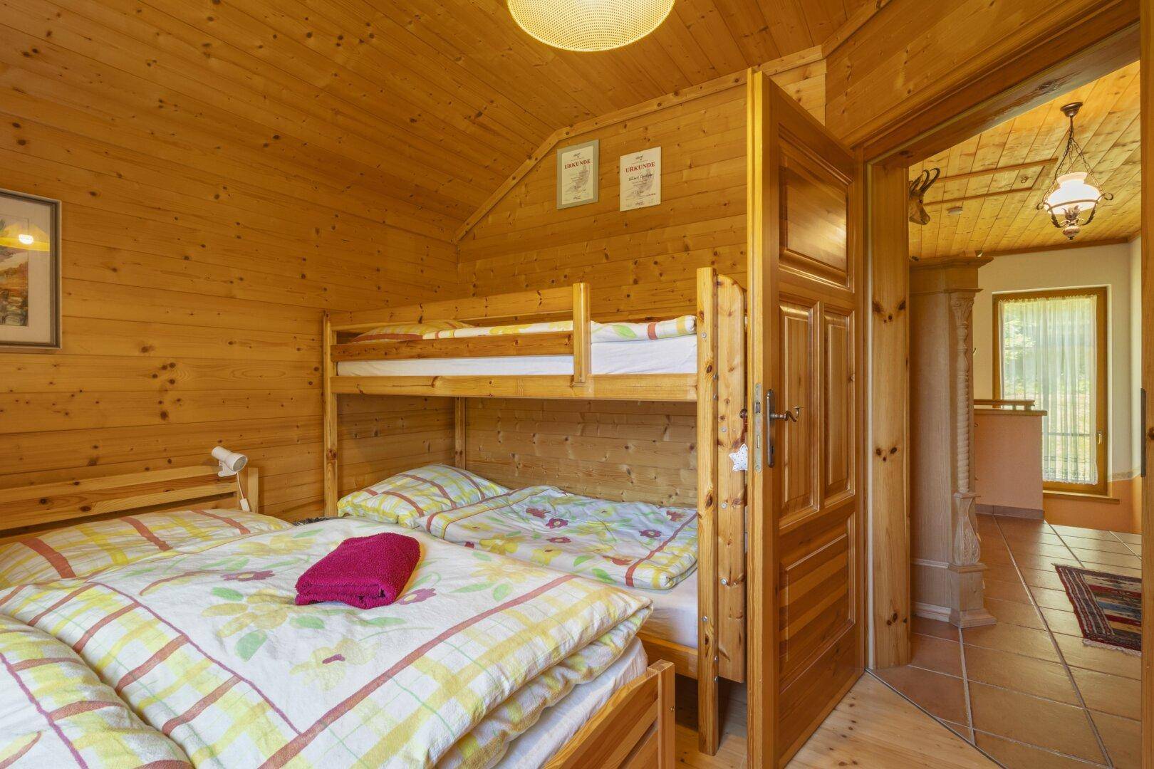 Schlafzimmer 3 OG