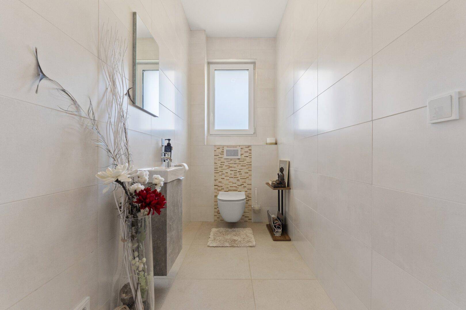Separates, zweites WC OG