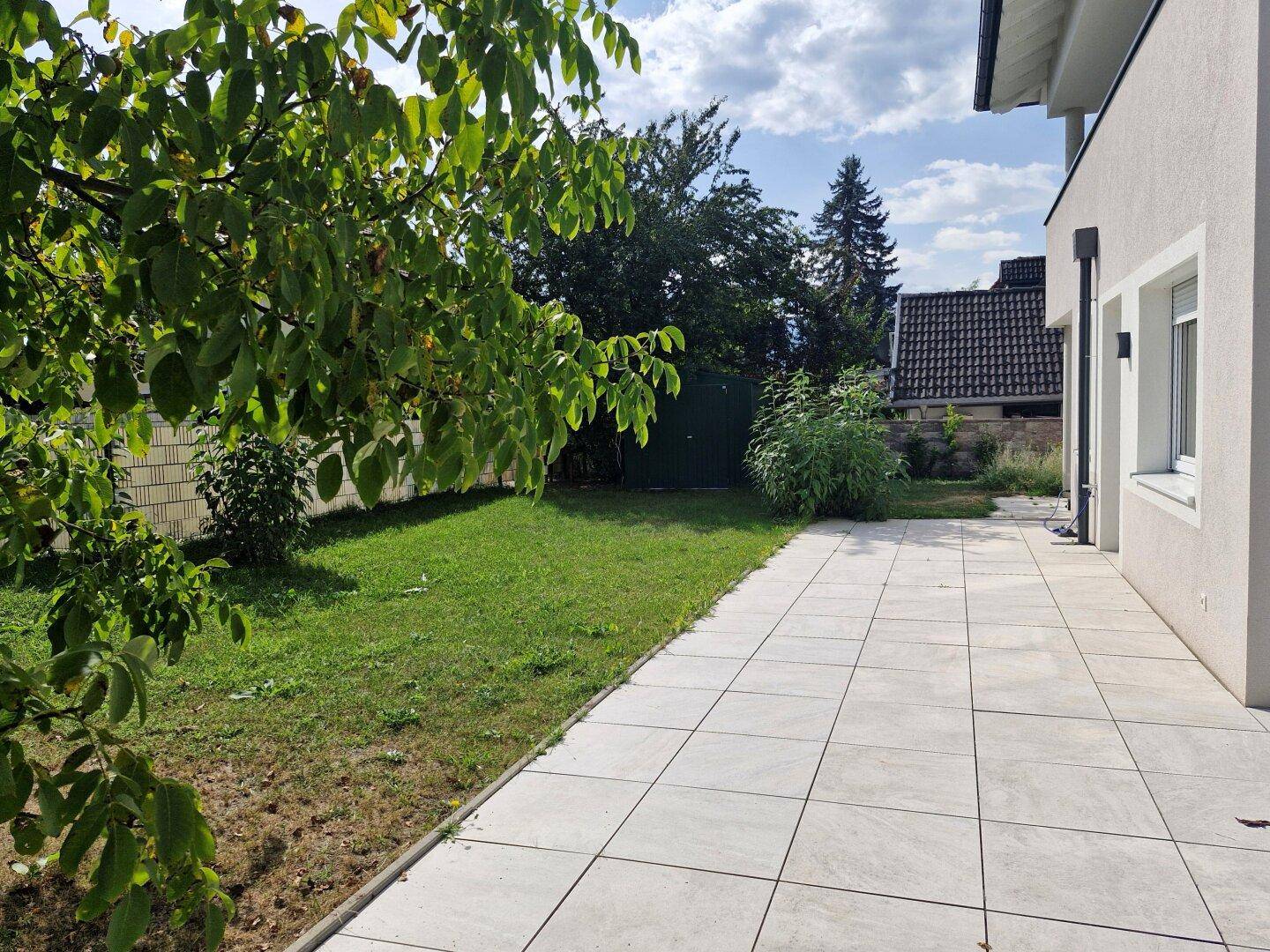 Ost-Terrasse