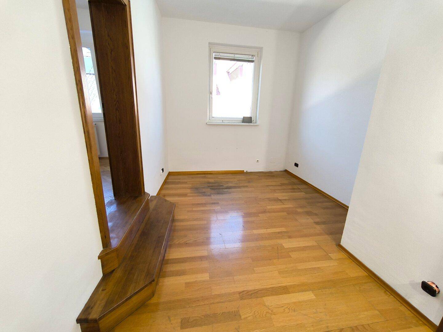 Zimmer 2 2.OG