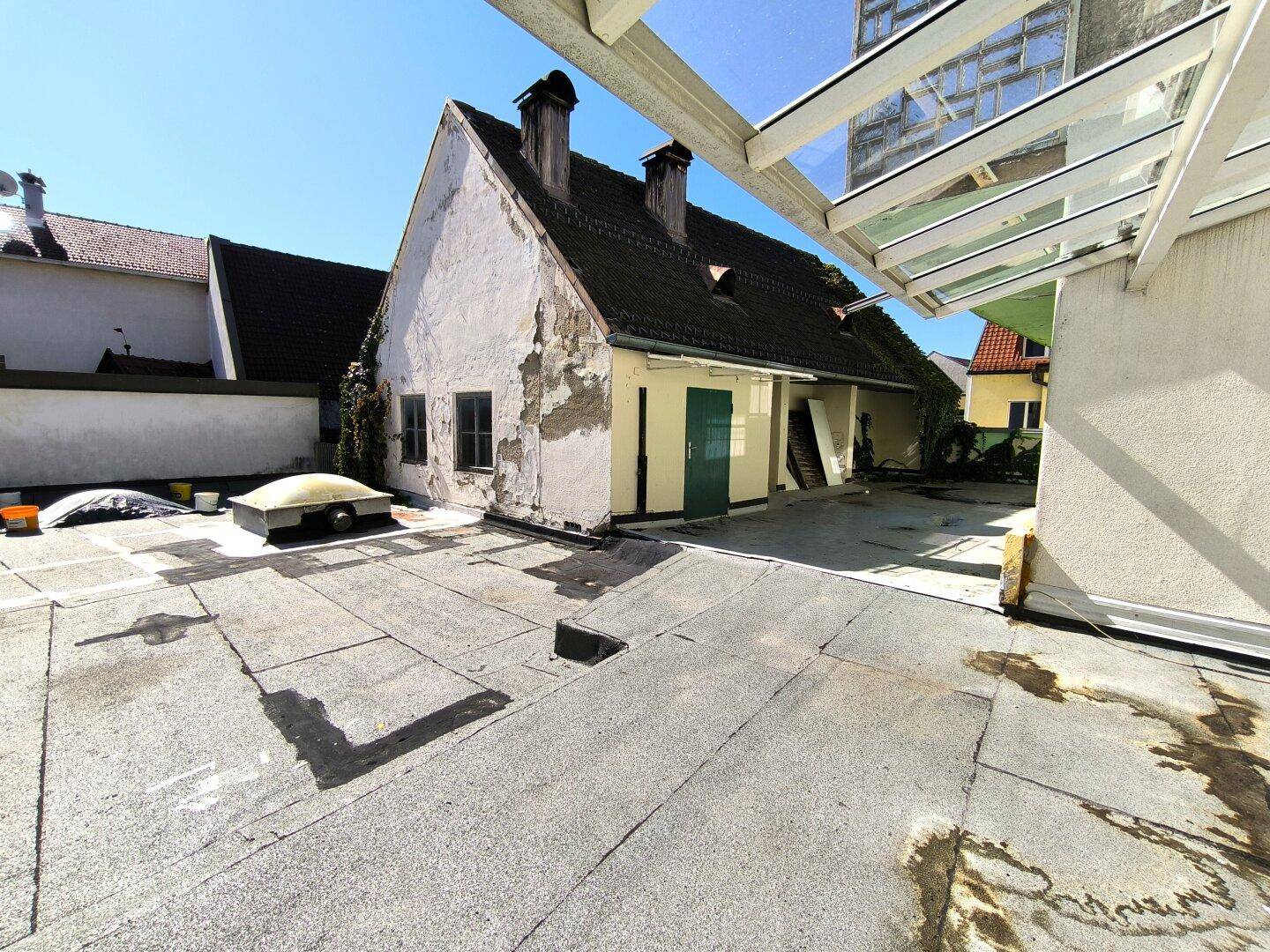 Nebengebäude - Atelier, TOP 6