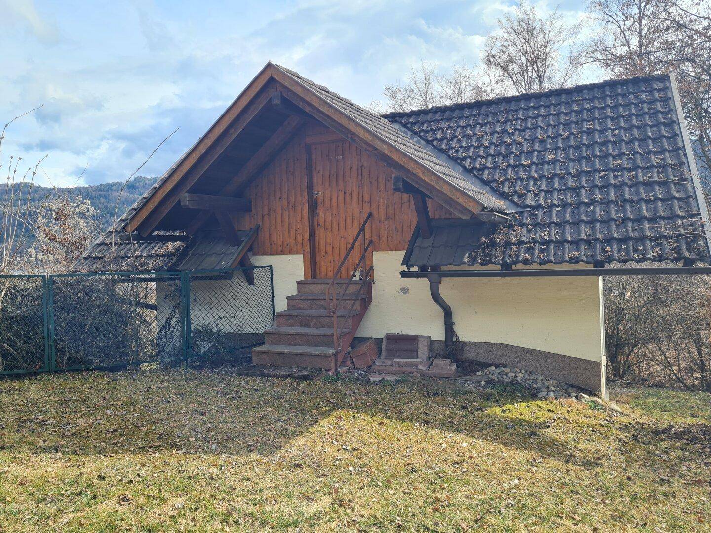 Nebengebäude / Garage