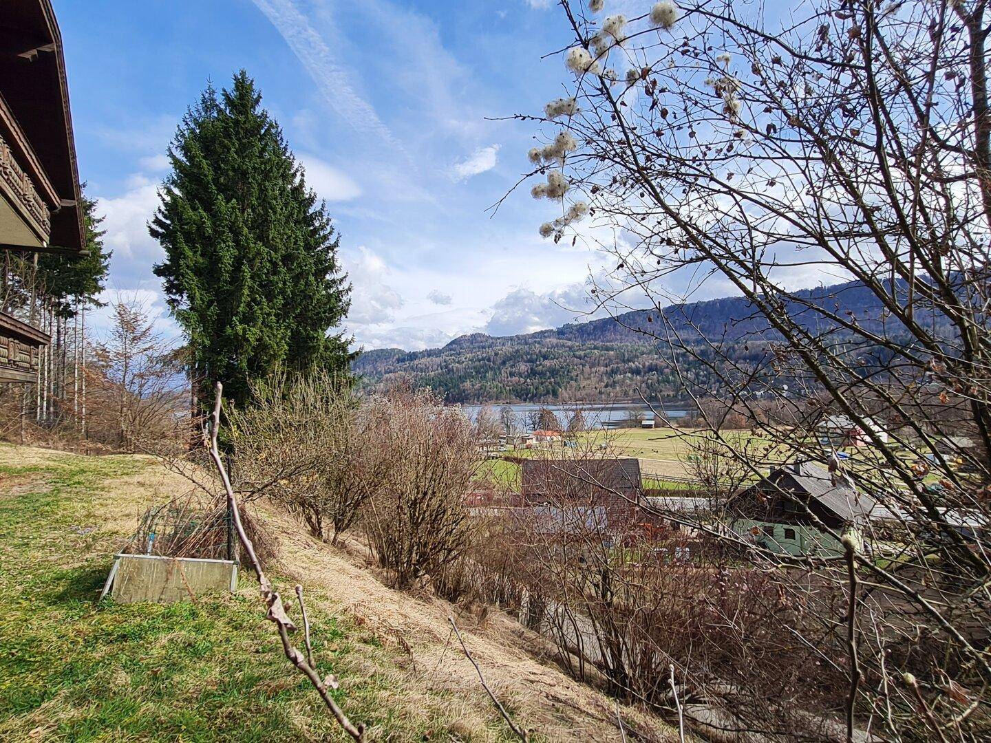 Ausblick vom Garten