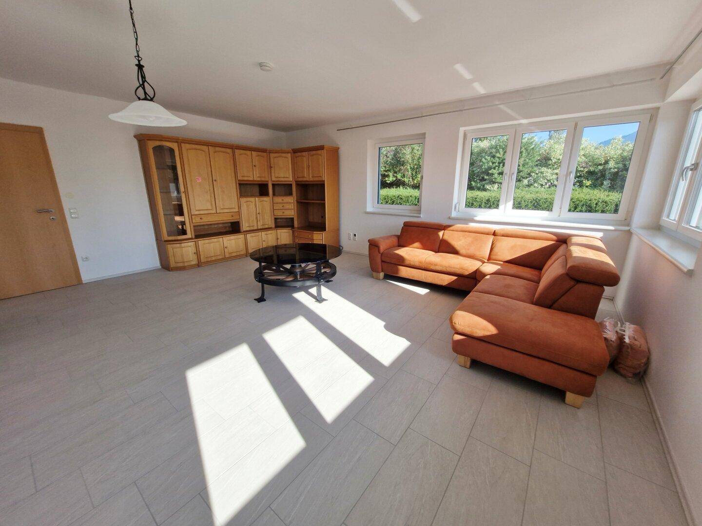 Wohnzimmer Ansicht 2