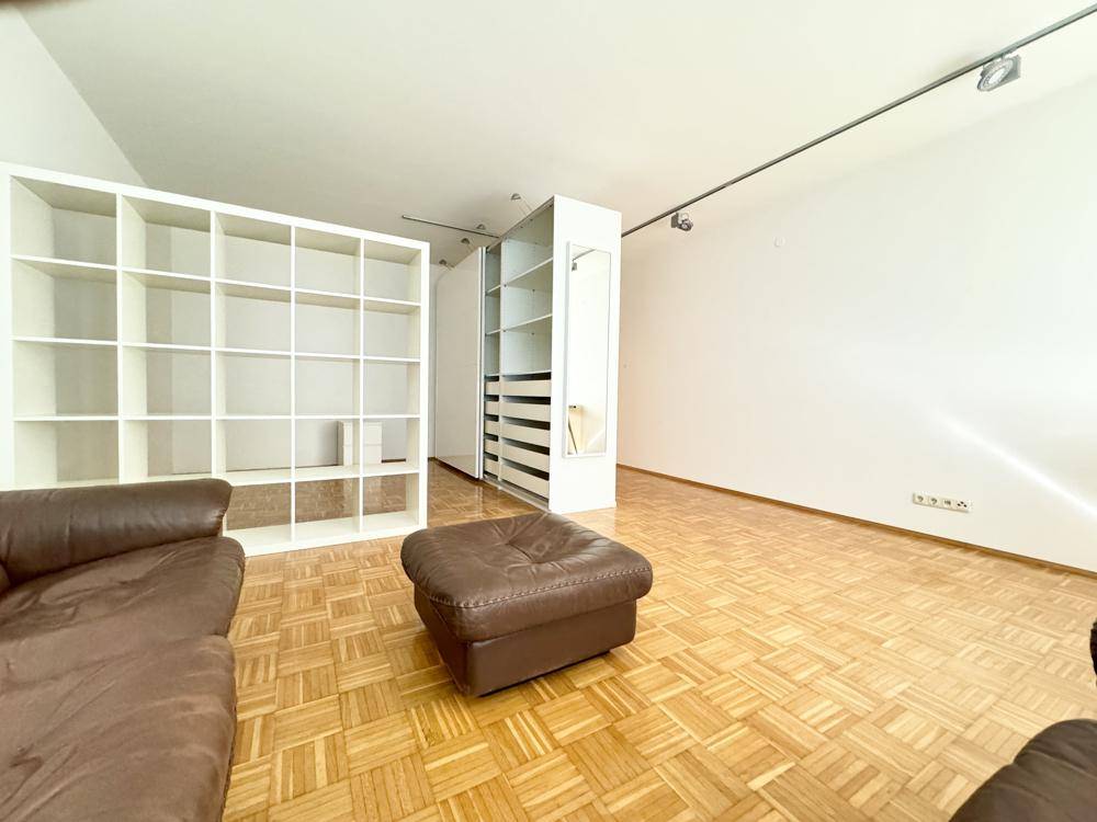 Großer Raum