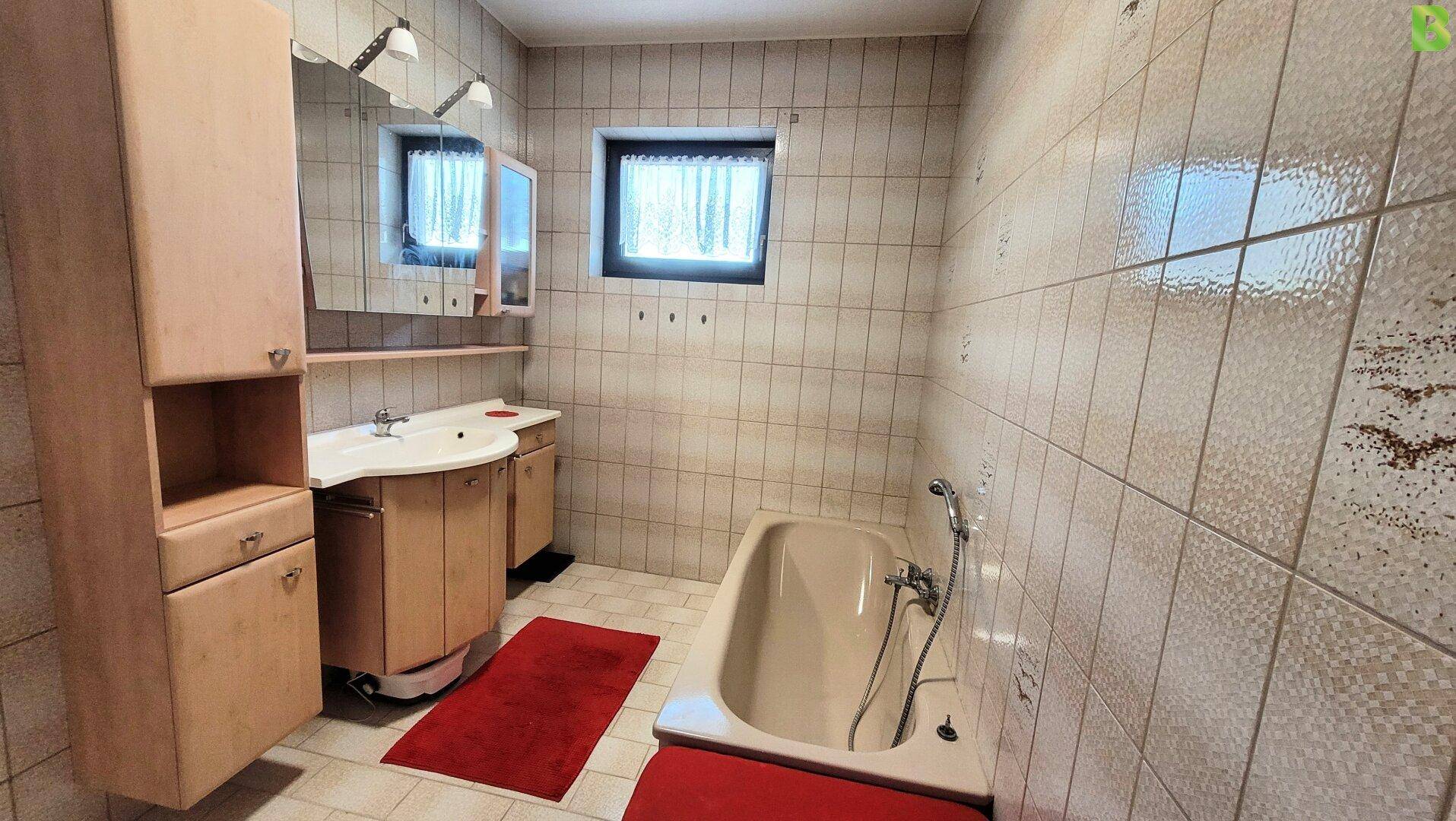 Badezimmer Erdgeschoß