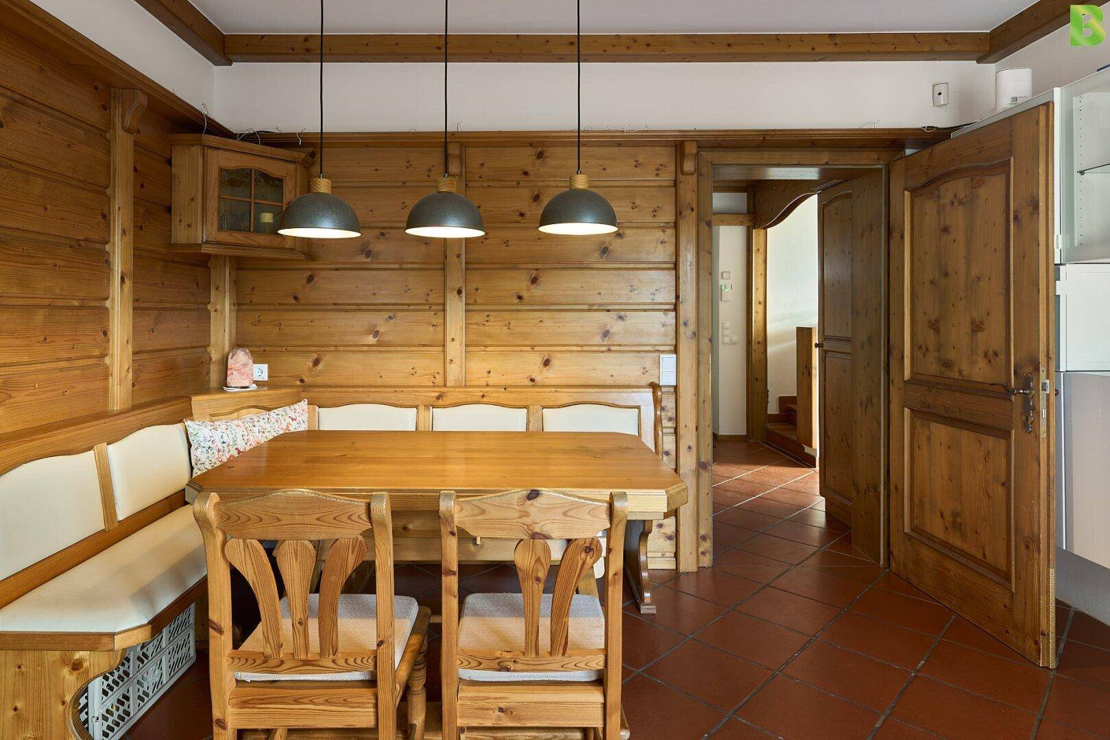 Ihr Traum-Bungalow mit großem Garten in Wolkersdorf: Gepflegte 3 - 4 Zimmer-Oase mit Terrasse und Garage! - Mehr