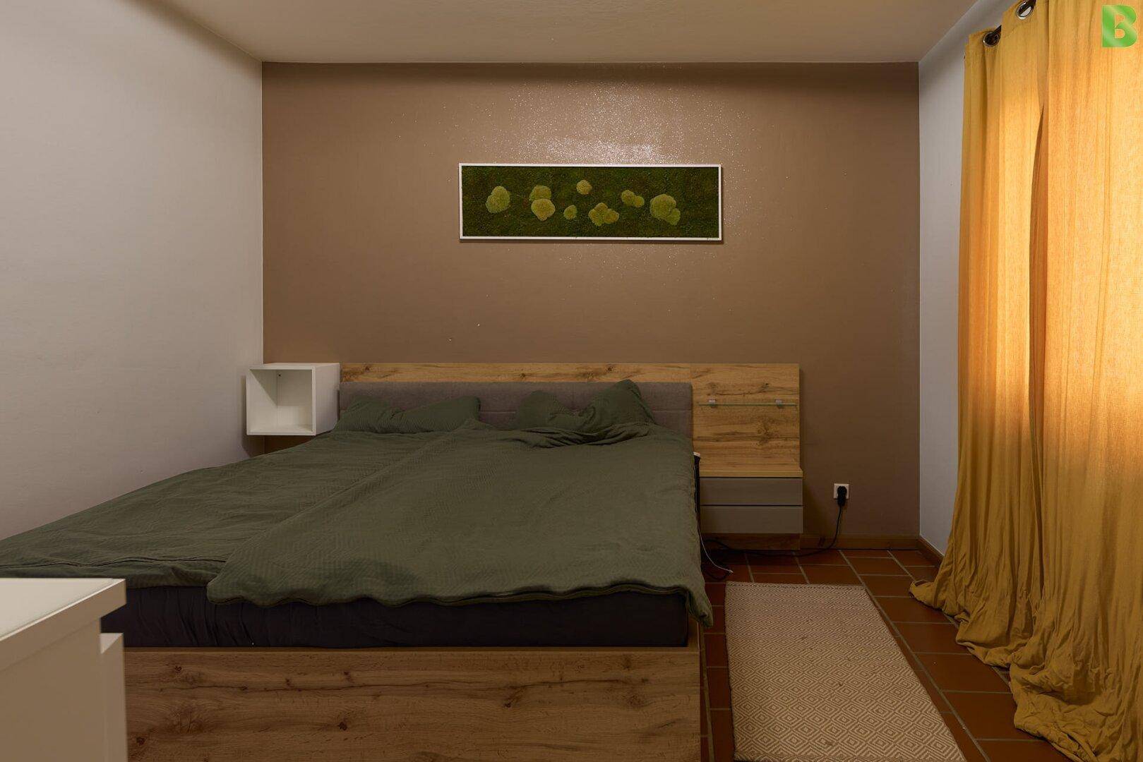 Schlafzimmer mit Ankleide