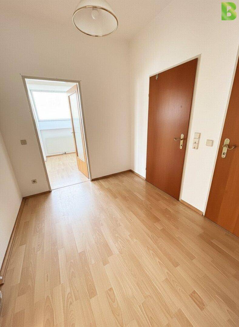 1220 : Dachgeschoß-Wohnung mit Balkon beim Kagraner Platz – pohled 4