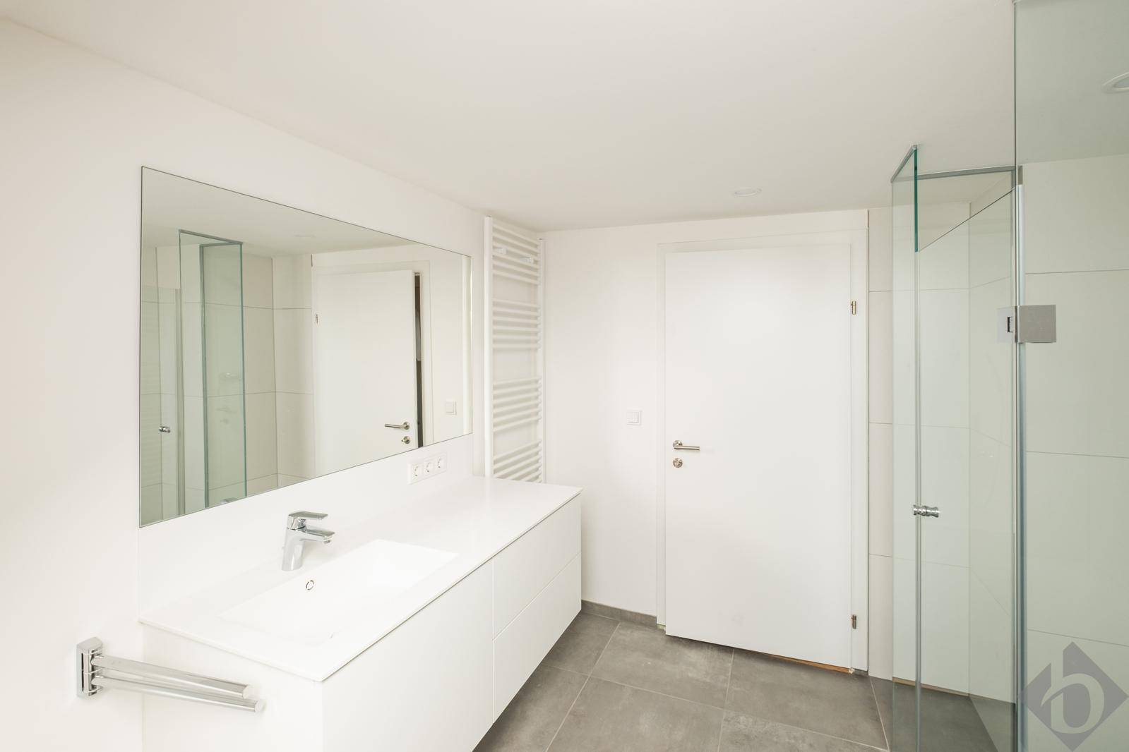 Badezimmer 1