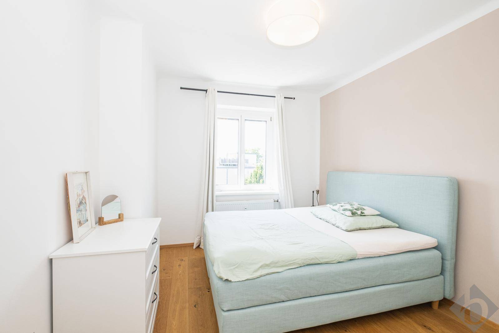 Schlafzimmer 3
