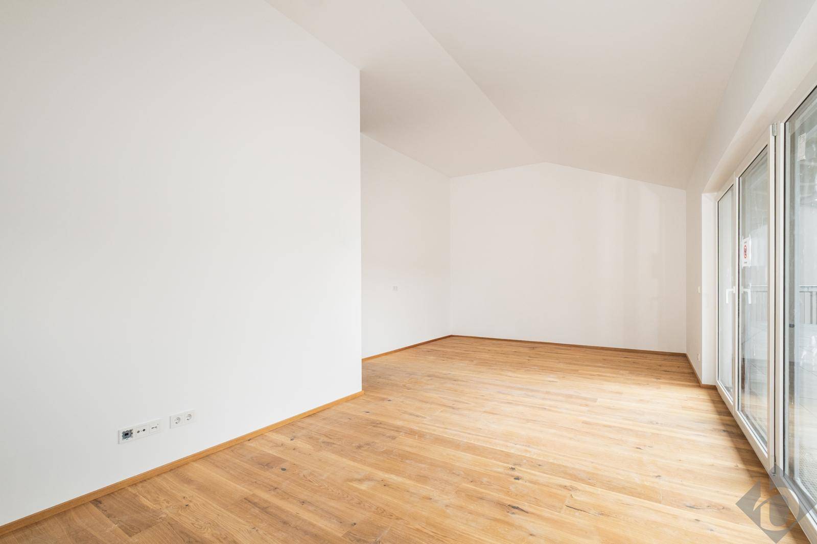NEUBAU: Traumhafte Terrassenwohnung in Eugendorf, vor den Toren der Stadt Salzburg! - Ansicht 2