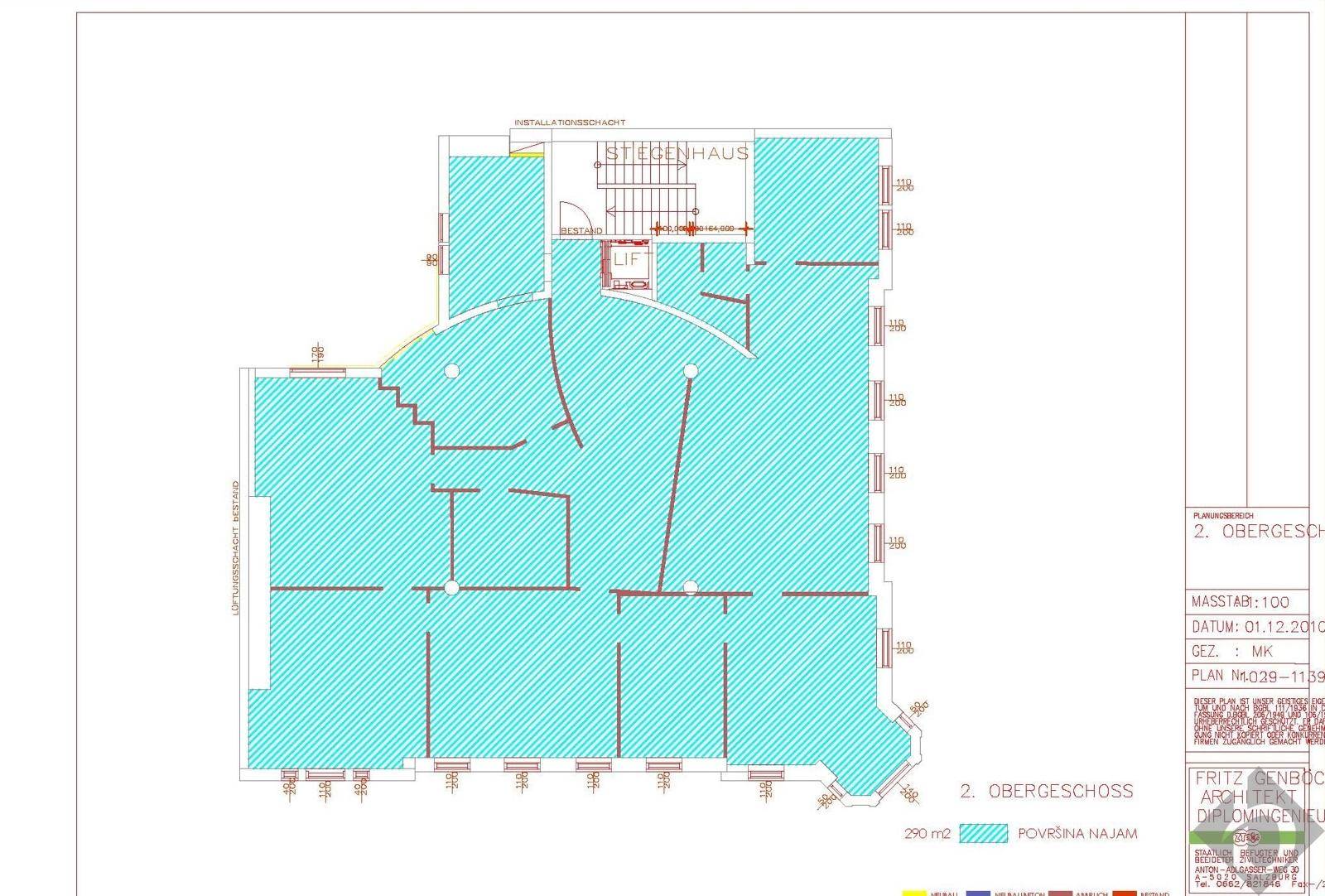 Detaillierter Grundriss des Obergeschosses mit Treppenhaus und Lift, zeigt die Raumaufteilung.