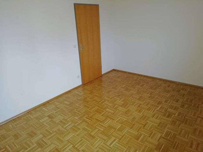 ruhiges und sonniges Schlafzimmer 1 - Innenhof (getr. begehbar)