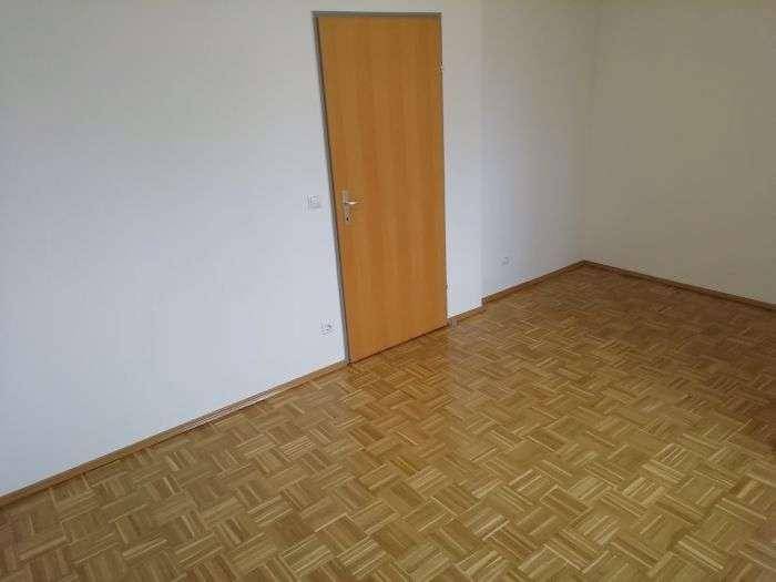 ruhiges und sonniges Schlafzimmer 2 - Innenhof (getr. begehbar)