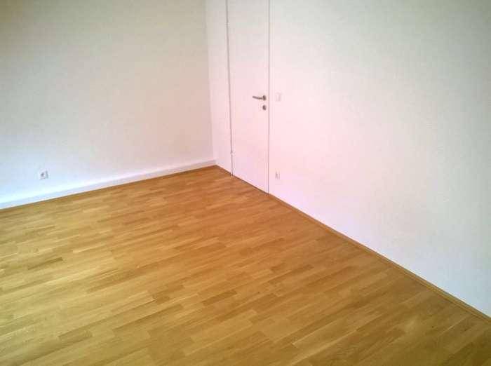 größeres Schlafzimmer 2 (getr. begehbar)