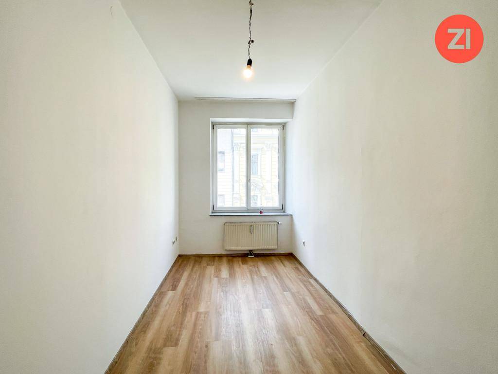 Büro/Kinderzimmer