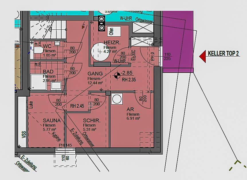 Grundriss des Kellergeschosses mit Sauna, Heizraum, Gang und praktischem Abstellraum.
