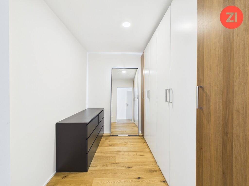 Ankleideraum Zimmer 2