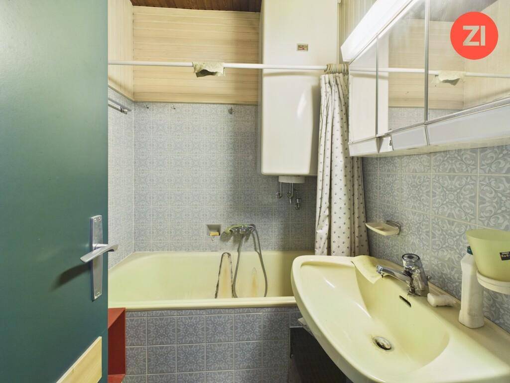 Badezimmer (2)
