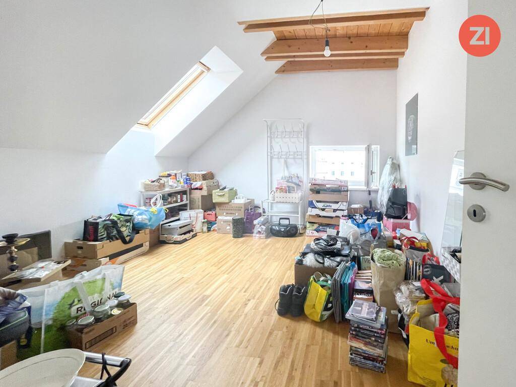 Schlafzimmer 1