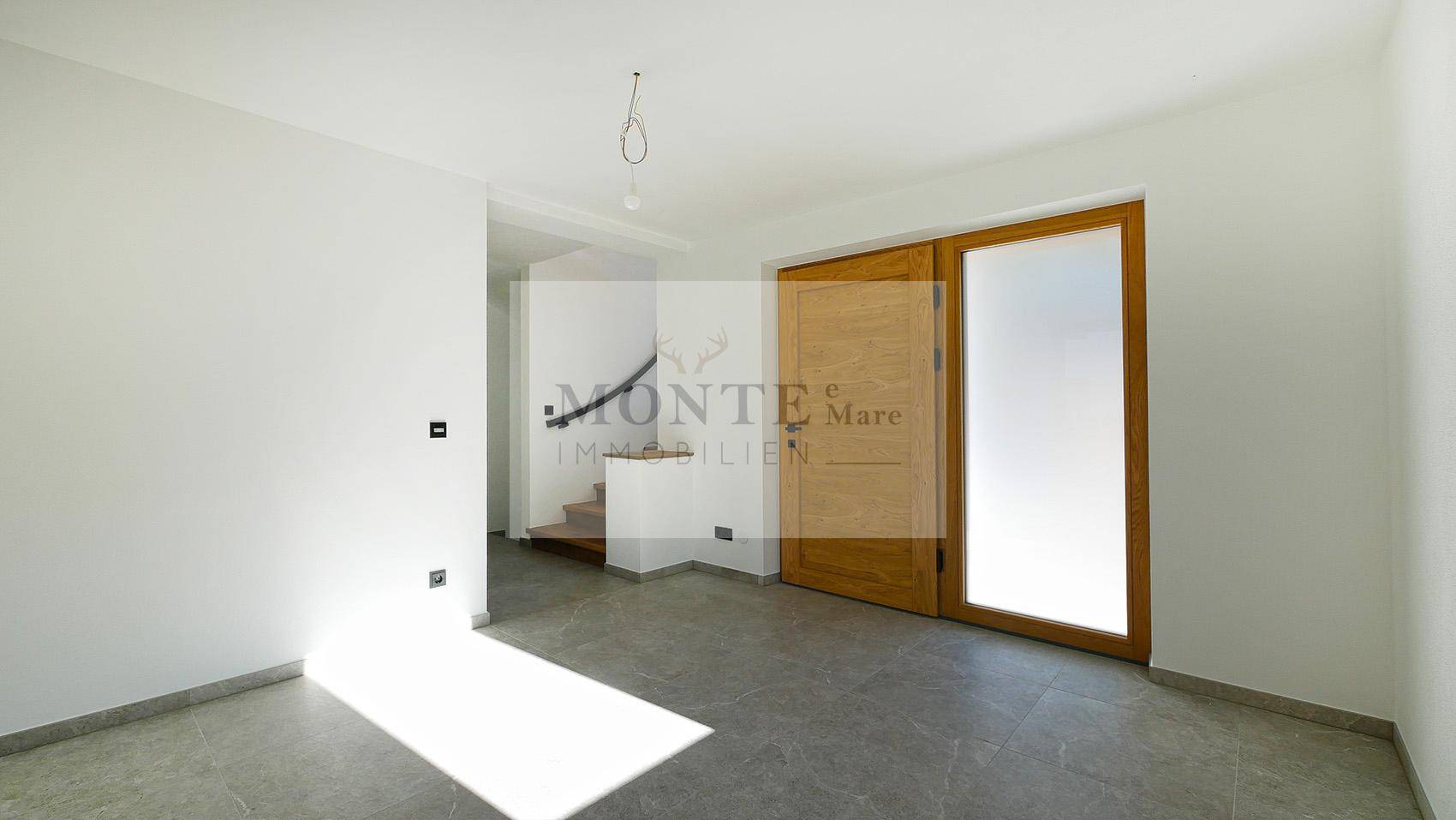 Exklusives Landhaus-Chalet – Naturidylle, alpiner Charme &amp; moderner Komfort vereint – pohled 4
