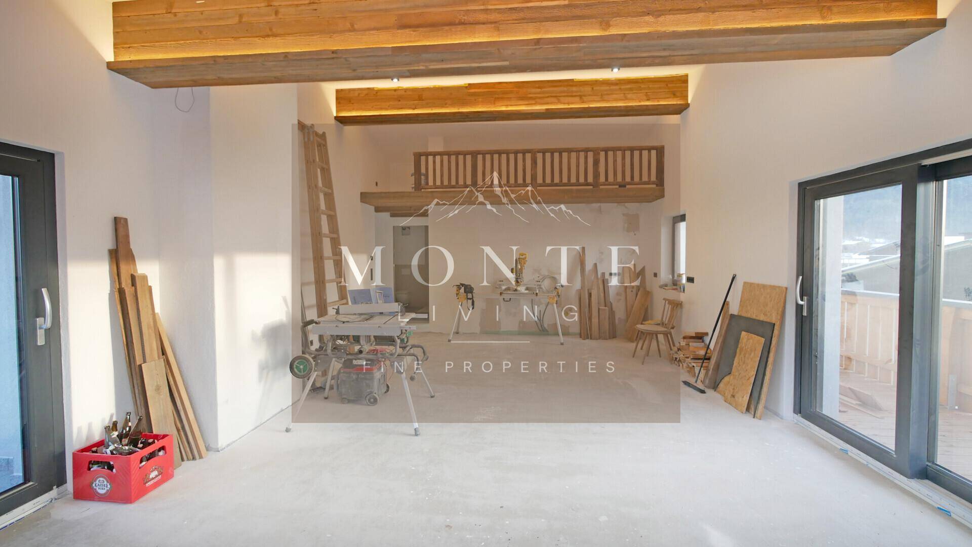 Gelegenheit !Penthouse mit einzigartigen Ausblick und tollen Aussenflächen - Mehr