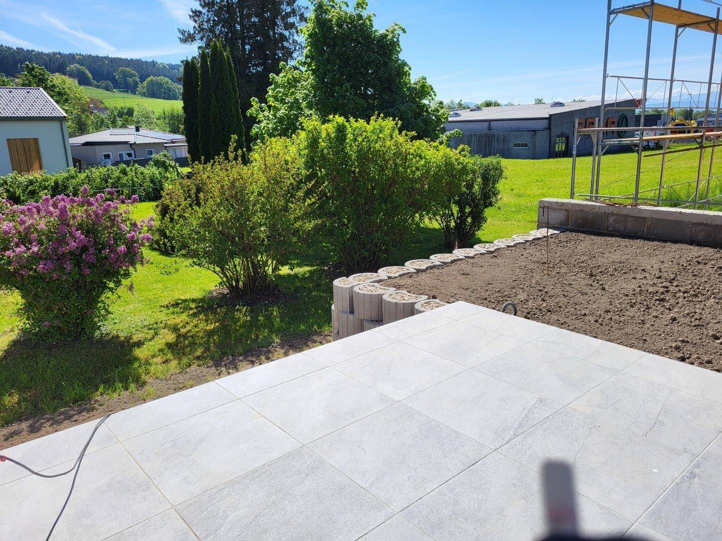 Jetzt mieten / Kaufoption! Traumhafter Barrierefreier Neubau Bungalow ca. 103 m² Wohnnutzfläche &amp; XL-Terrasse in Mühlweg / Ampflwang am Hausruck - Widok 3