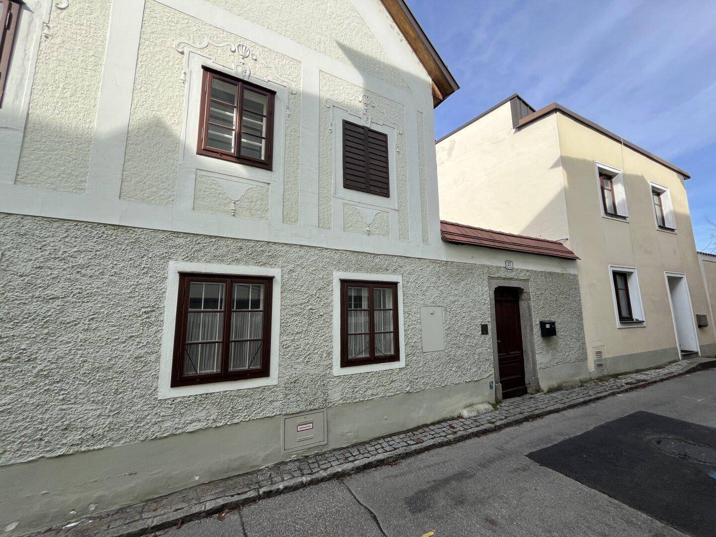 Altstadtjuwel saniert mit historischem Charme und modernem Wohnkomfort mit großzügiger Innenhof Dachterrasse Zentrum Pfarrgasse in Enns - Widok 3