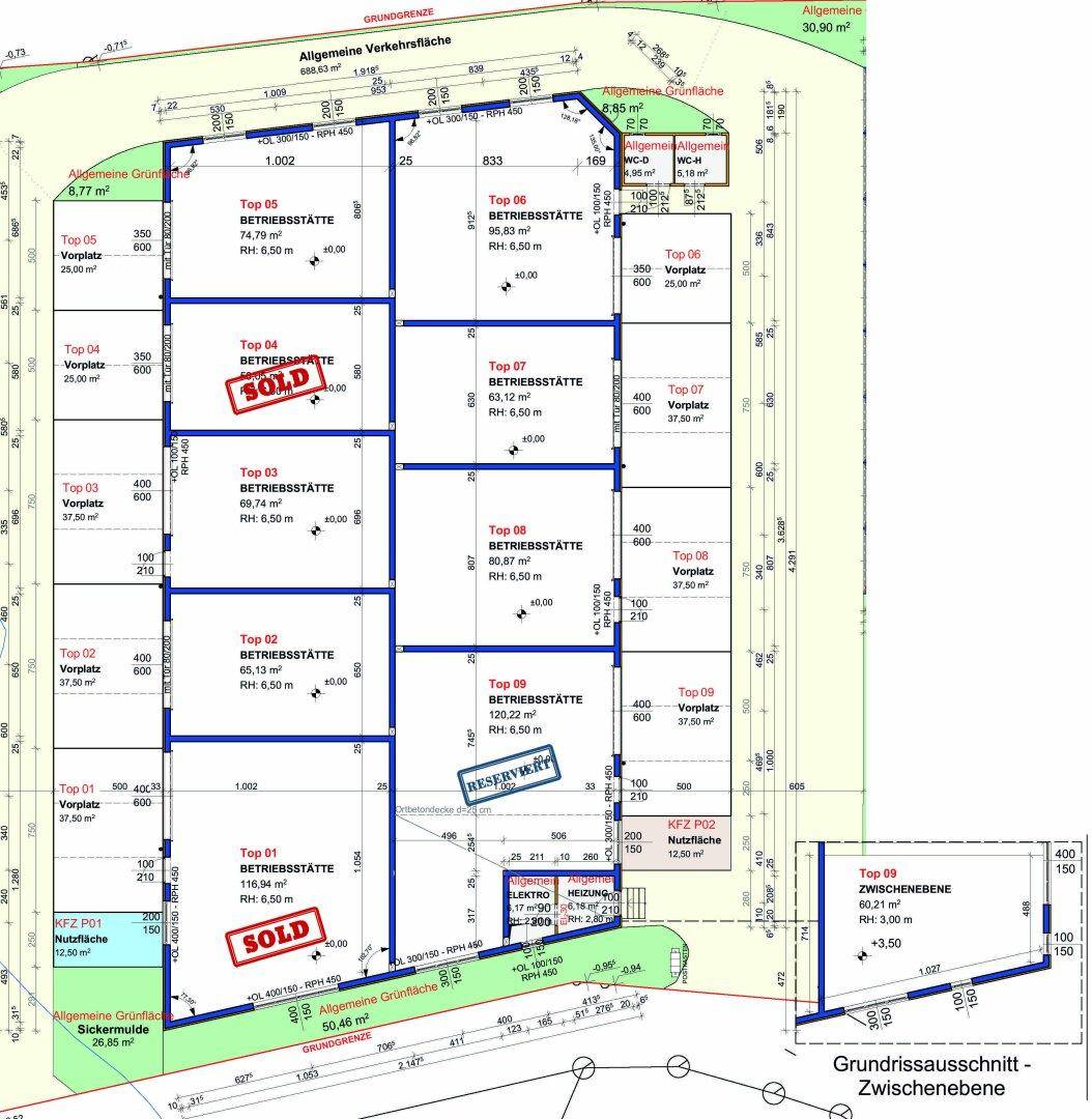 Detaillierter Grundrissplan eines Gewerbeparks mit mehreren Betriebs- und Vorplatzflächen sowie einer Zwischenebene.