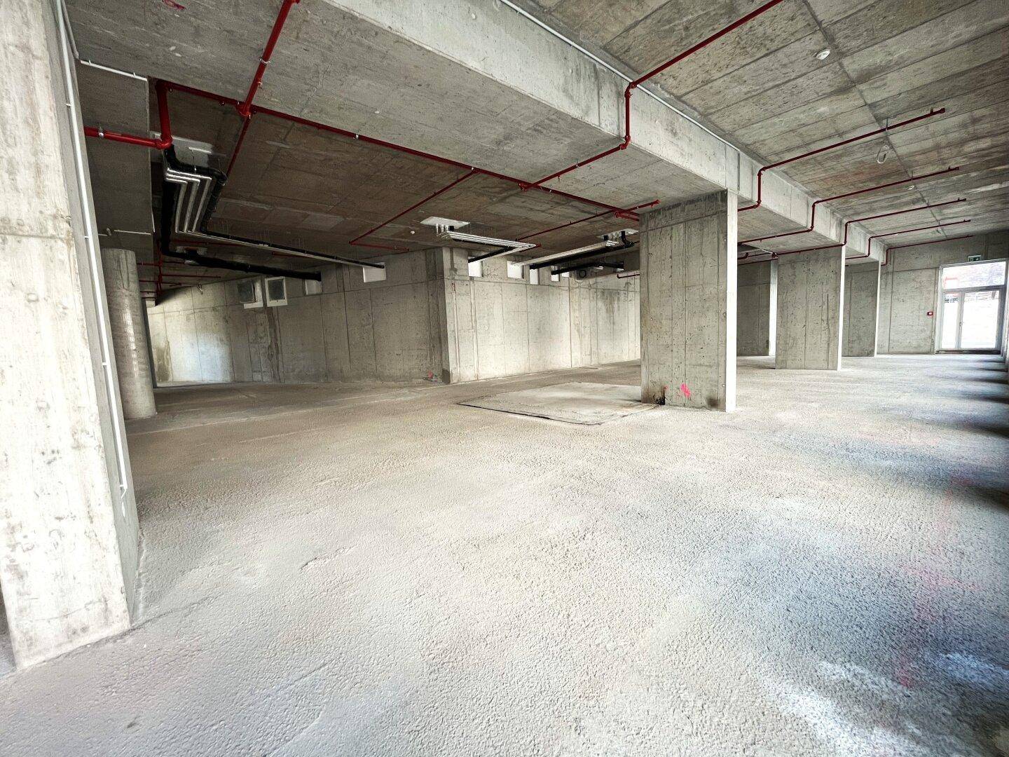## Ihr GESCHÄFTSLOKAL im Herzen des NORDBAHNVIERTELS ## - Mehr